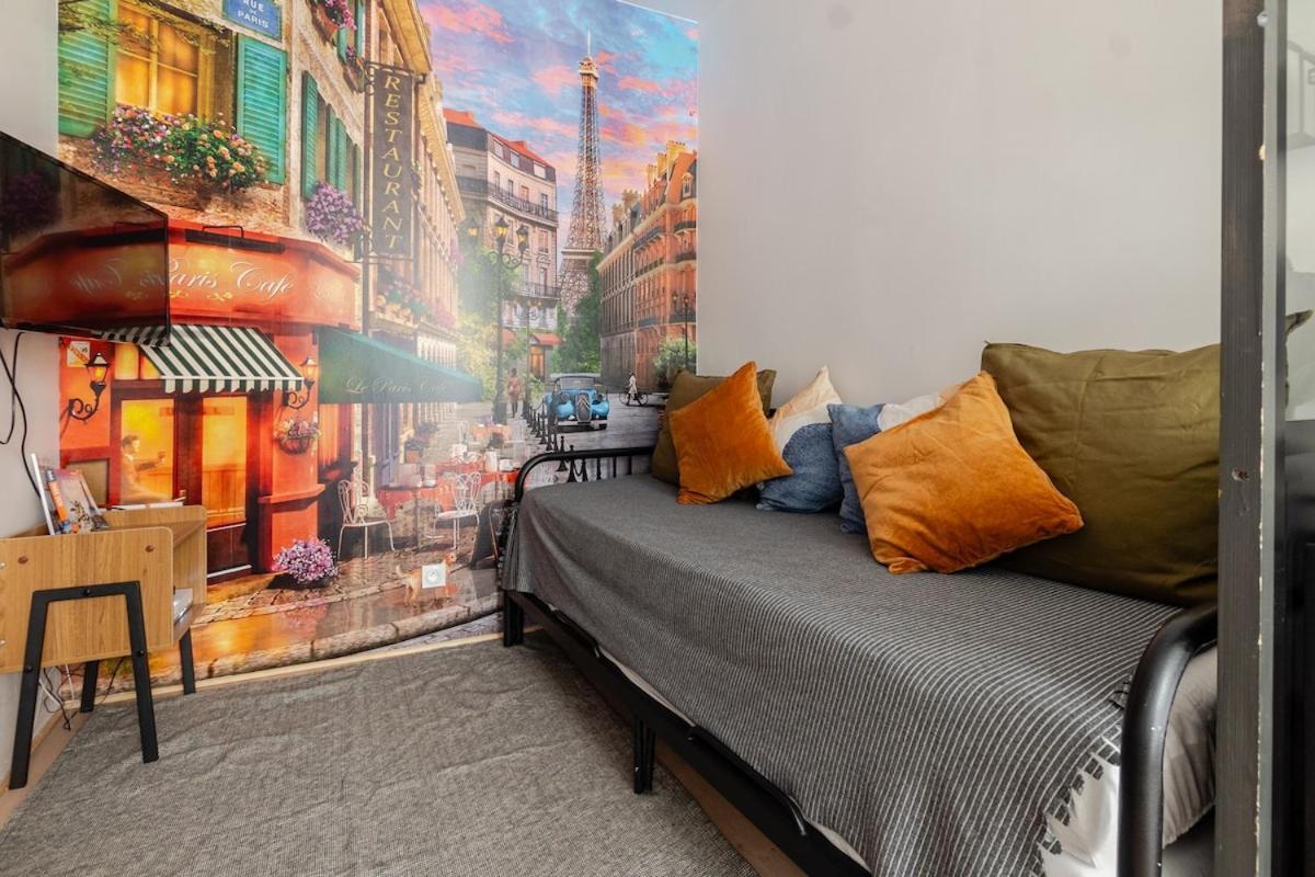 Studio Paris - Metro 7 Cadet - Quartier Faubourg-Montmartre Exterior foto